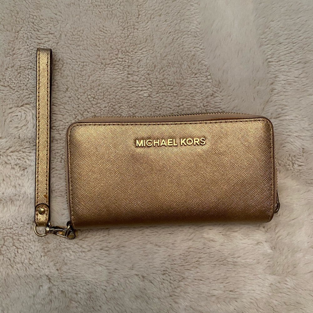 Michael Kors wallet